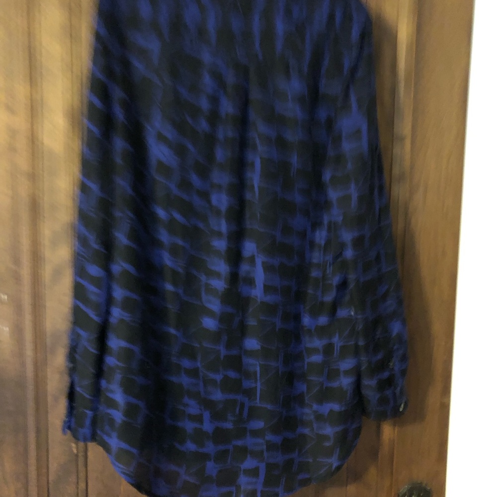 Calvin Klein button up - Picture 3 of 4